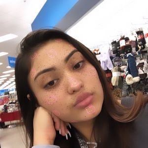 Meet your Posher, Rubi